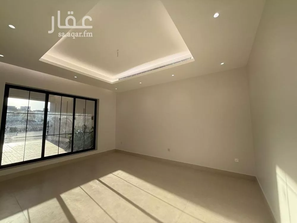 5 bedroom villa in Al Mahdiyyah 3
