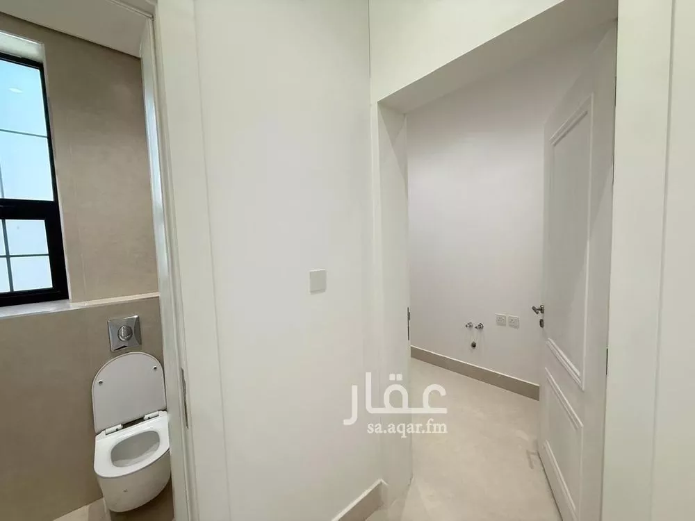 5 bedroom villa in Al Mahdiyyah 22