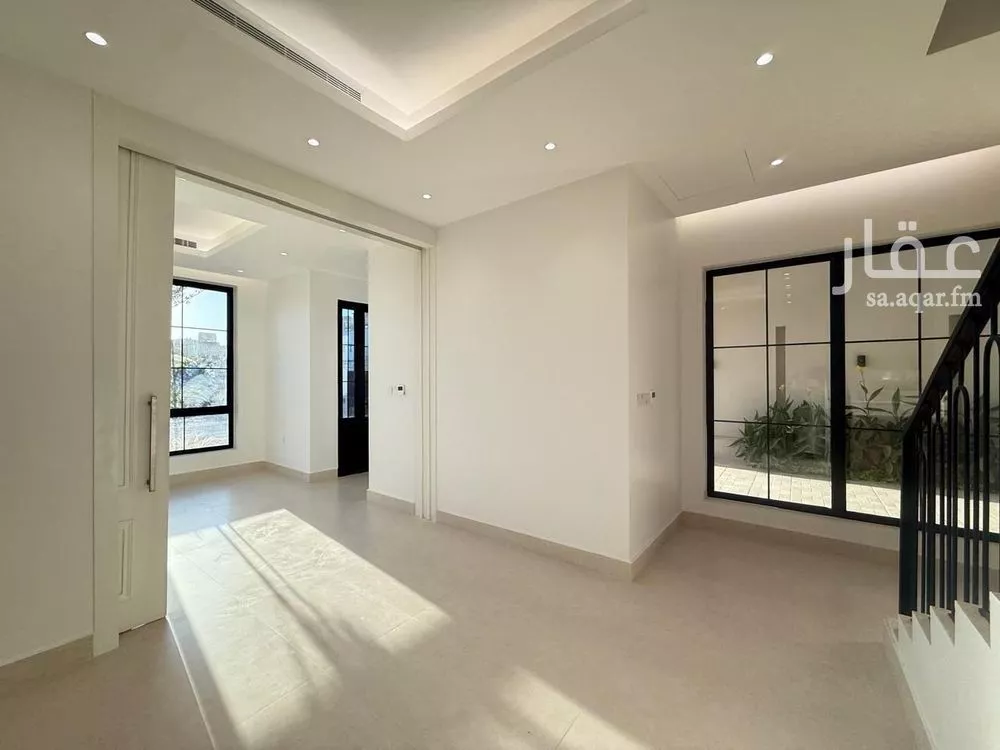 5 bedroom villa in Al Mahdiyyah 7