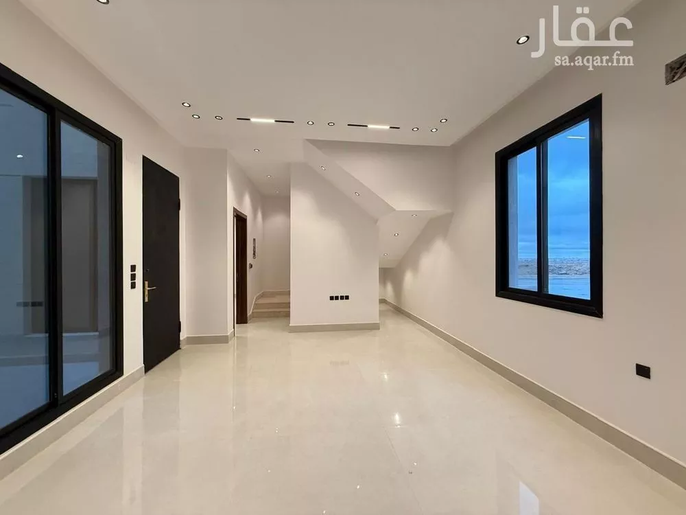 6 bedroom villa in Al Mahdiyyah 16