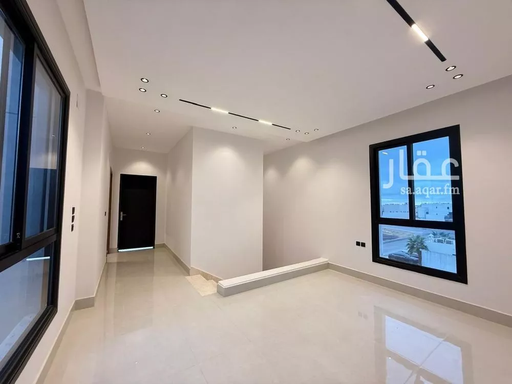 6 bedroom villa in Al Mahdiyyah 21