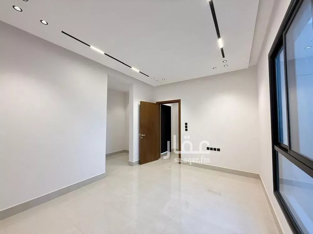 6 bedroom villa in Al Mahdiyyah 29