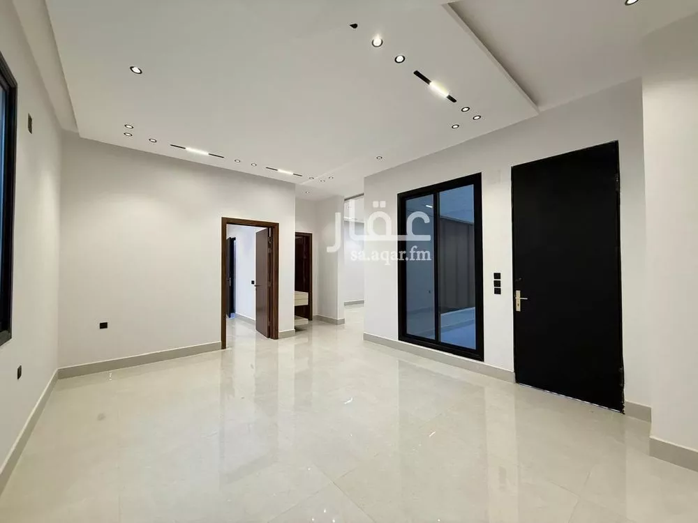 6 bedroom villa in Al Mahdiyyah 6
