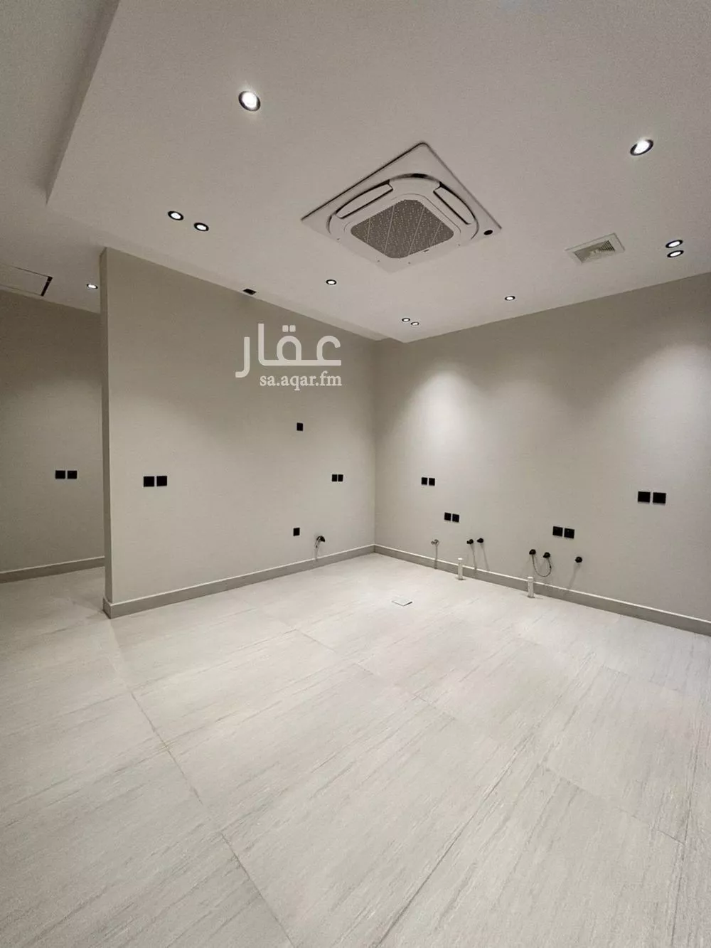 5 bedroom villa in Al Mahdiyyah 13