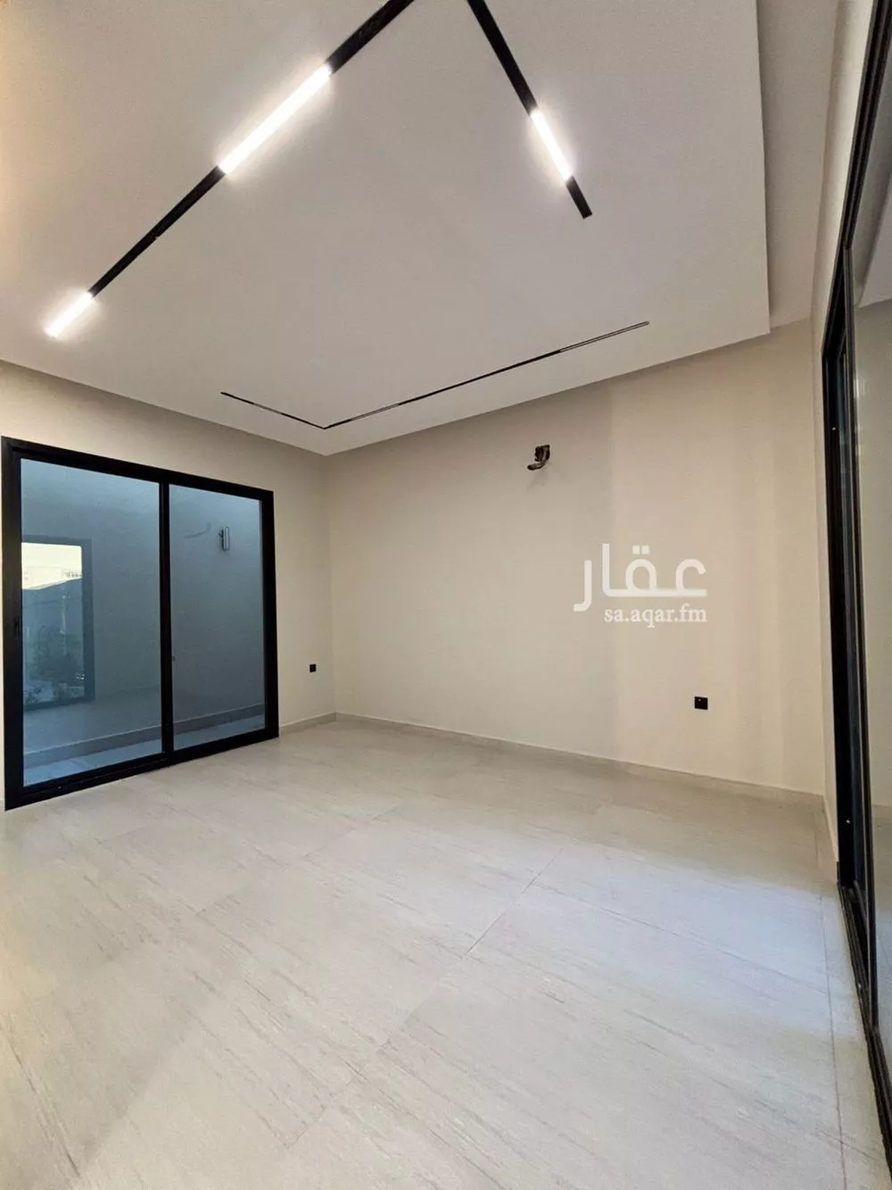 5 bedroom villa in Al Mahdiyyah 23