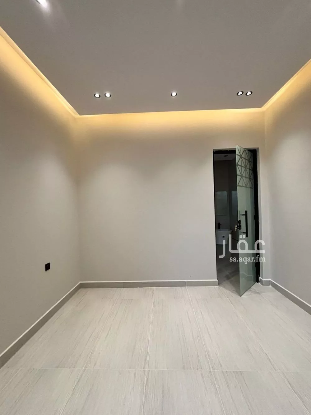 5 bedroom villa in Al Mahdiyyah 8