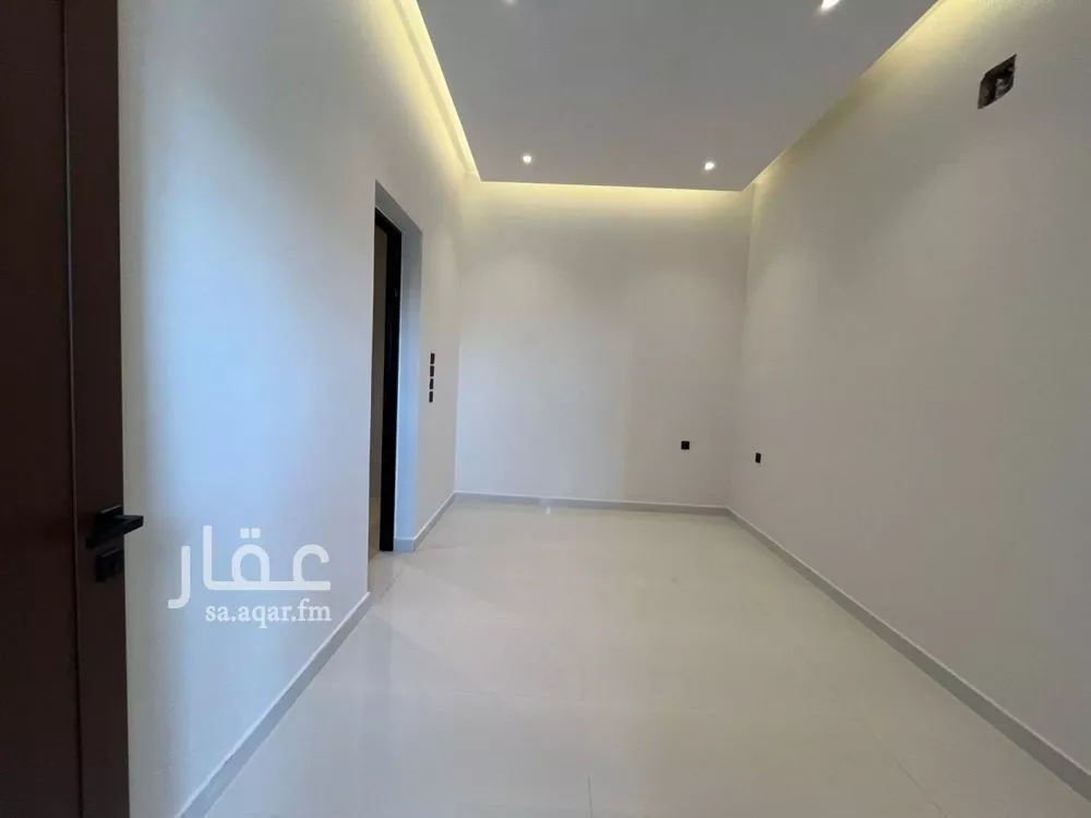 6 bedroom villa in Al Mahdiyyah 14