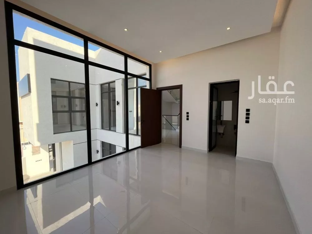 6 bedroom villa in Al Mahdiyyah 21