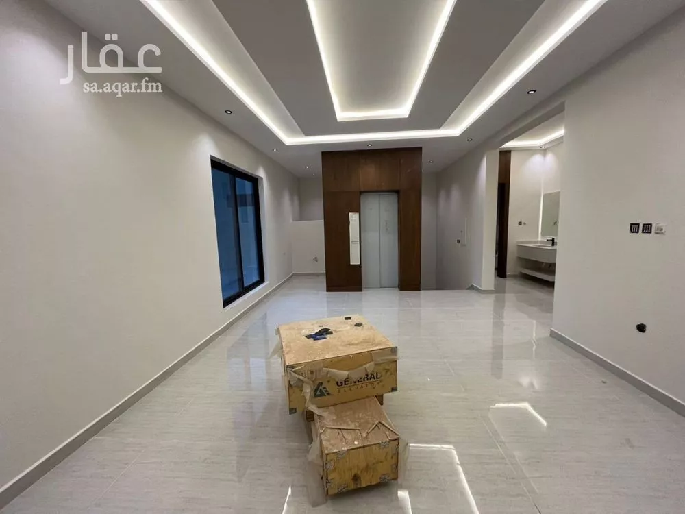 6 bedroom villa in Al Mahdiyyah 26