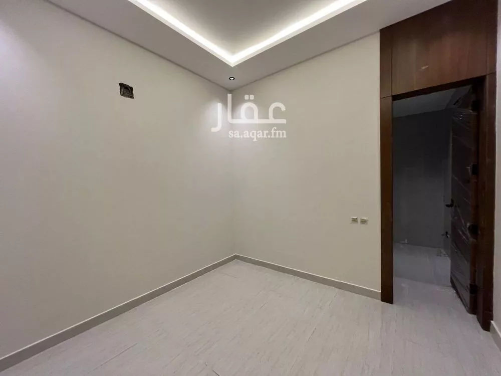 6 bedroom villa in Al Mahdiyyah 28