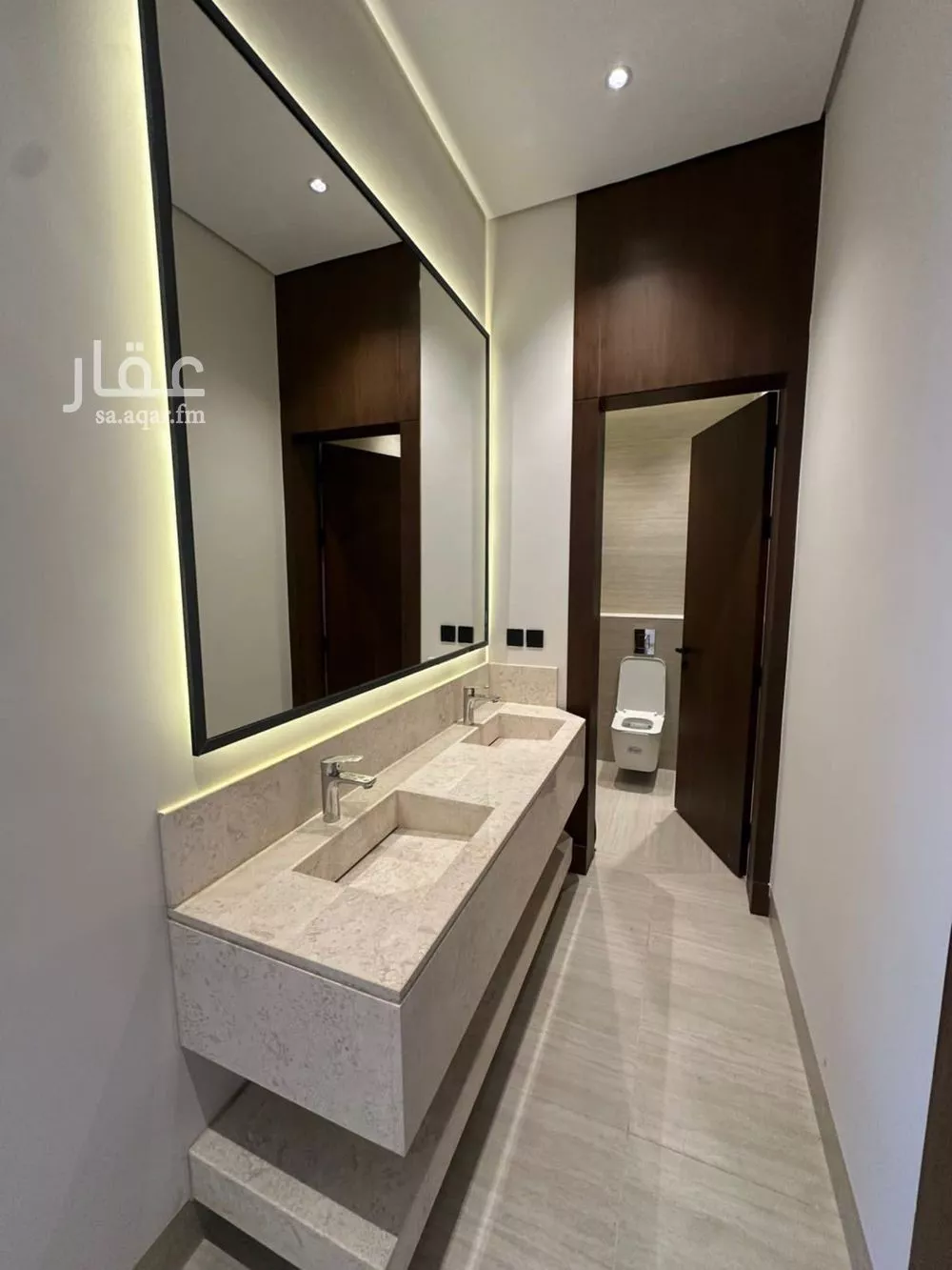 5 bedroom villa in Al Mahdiyyah 4