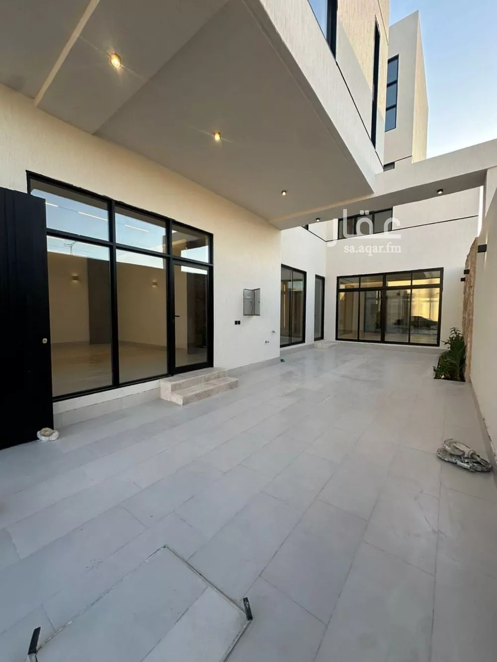 5 bedroom villa in Al Mahdiyyah 10