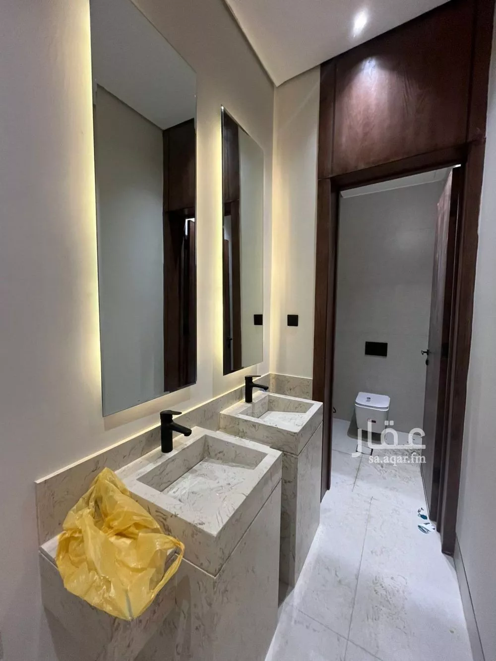 6 bedroom villa in Al Mahdiyyah 11