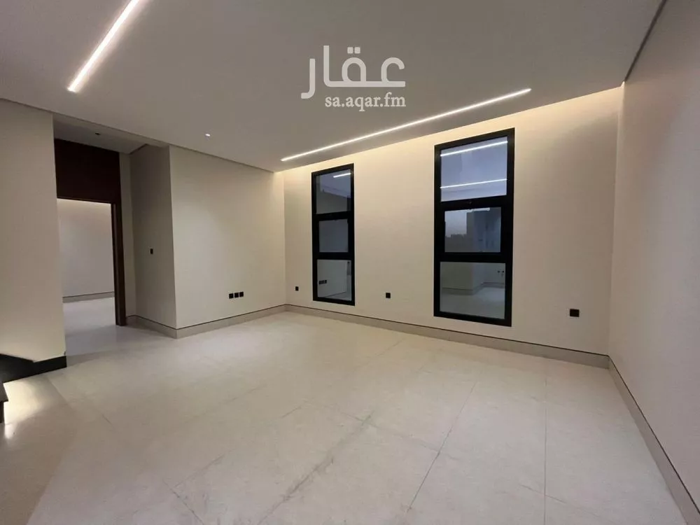 6 bedroom villa in Al Mahdiyyah 16