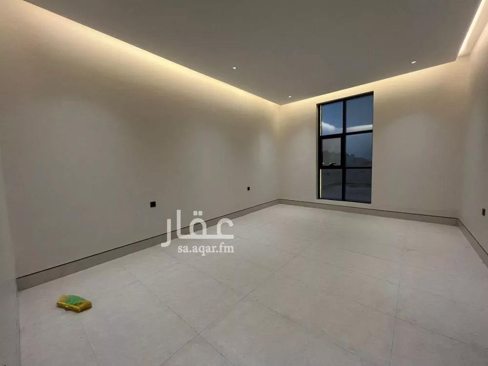 6 bedroom villa in Al Mahdiyyah 24