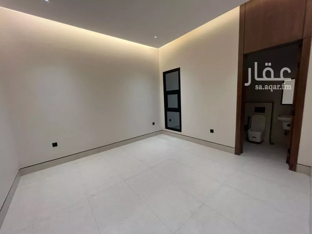 6 bedroom villa in Al Mahdiyyah 25