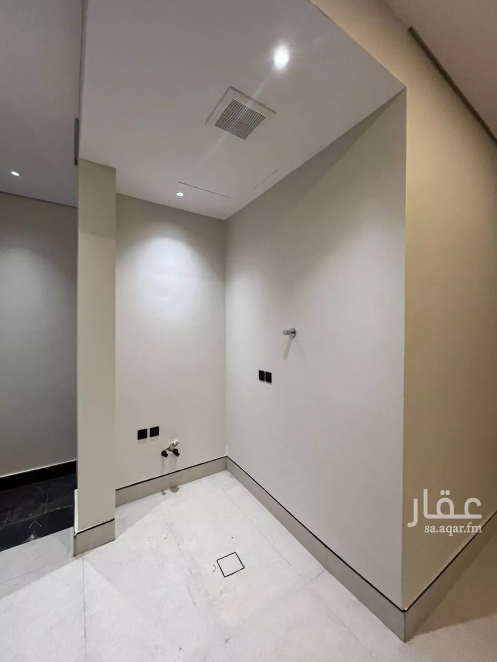 6 bedroom villa in Al Mahdiyyah 28