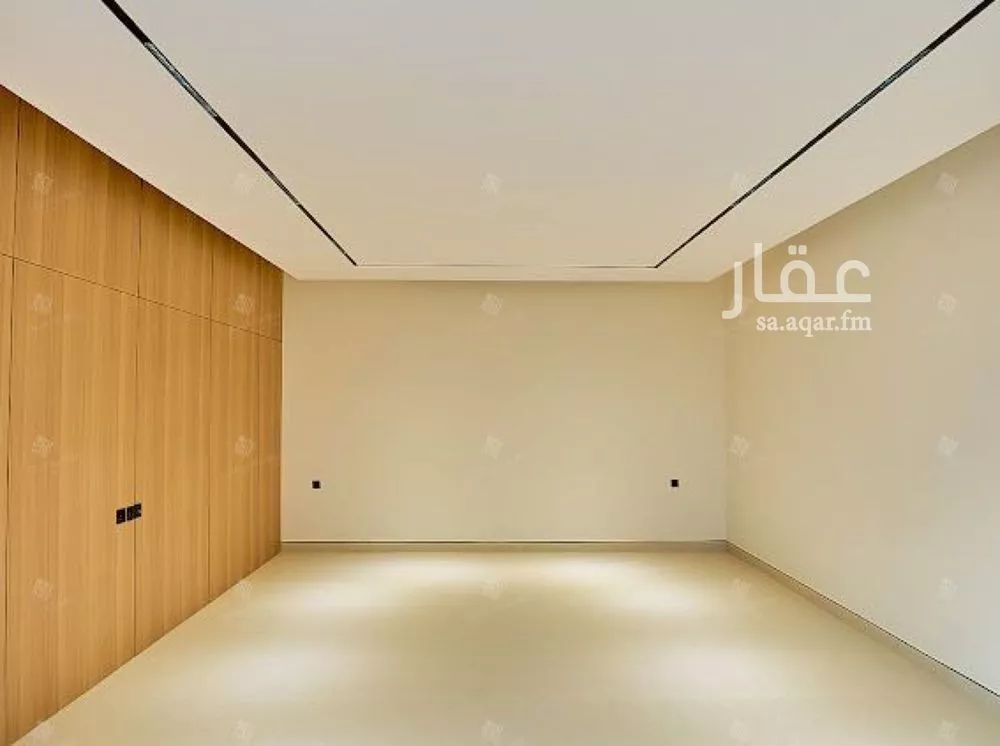 5 bedroom villa in Al Mahdiyyah 2