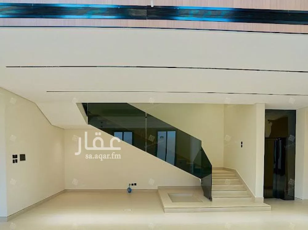 5 bedroom villa in Al Mahdiyyah 11