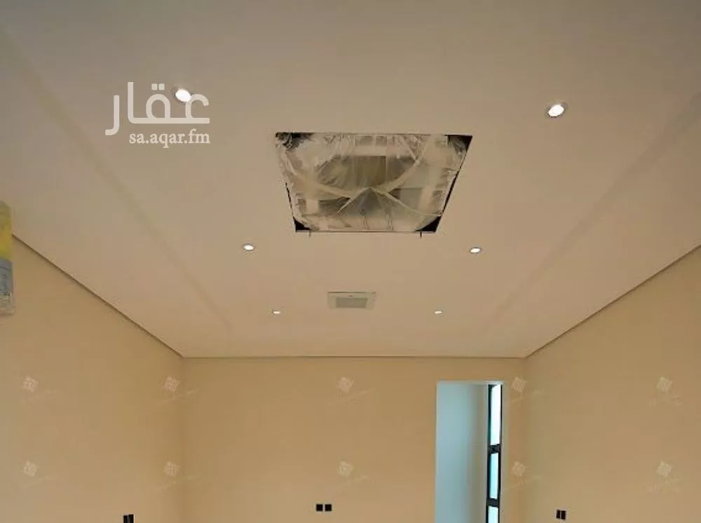 5 bedroom villa in Al Mahdiyyah 16