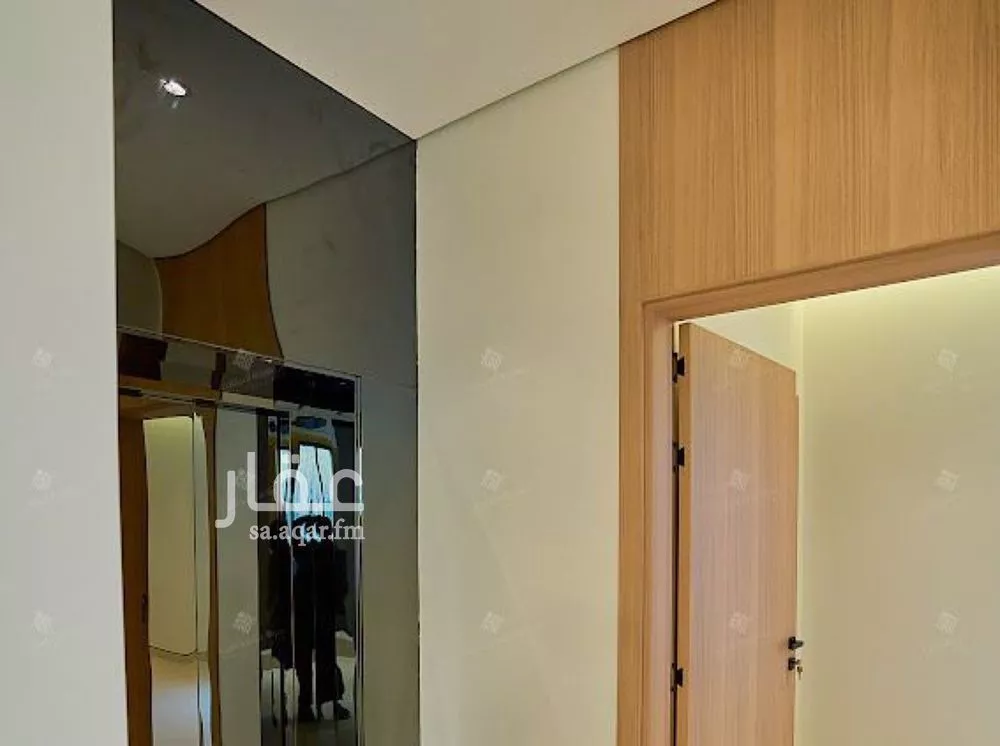 5 bedroom villa in Al Mahdiyyah 18