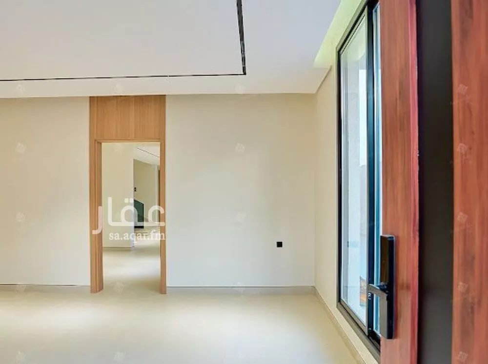 5 bedroom villa in Al Mahdiyyah 6