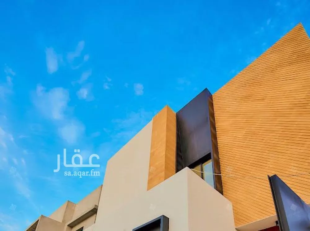 5 bedroom villa in Al Mahdiyyah 9