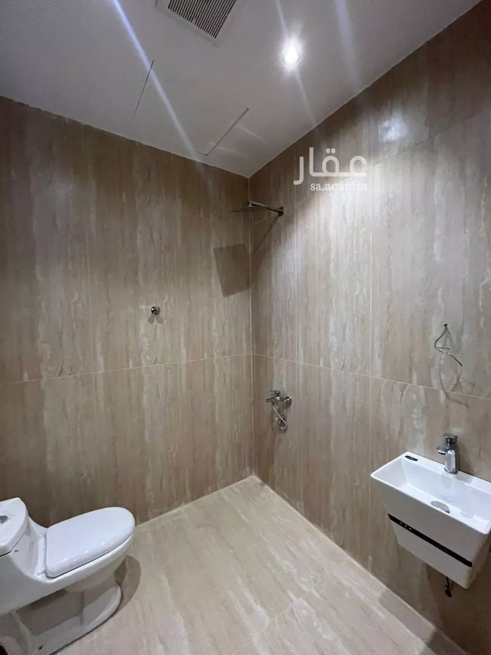 3 bedroom villa in Al Mahdiyyah 23