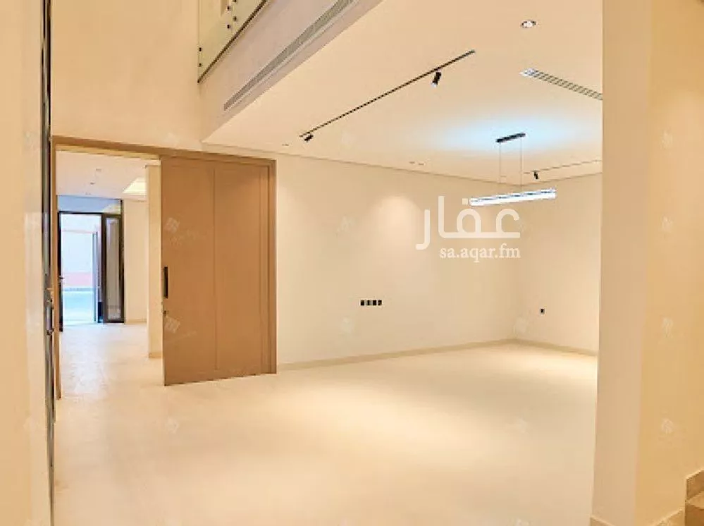 6 bedroom villa in Al Mahdiyyah 17