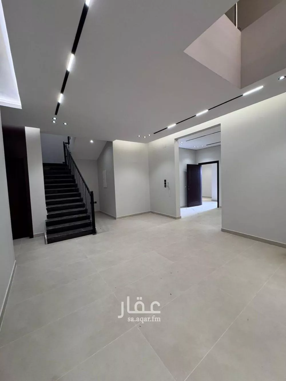 5 bedroom villa in Al Mahdiyyah 5