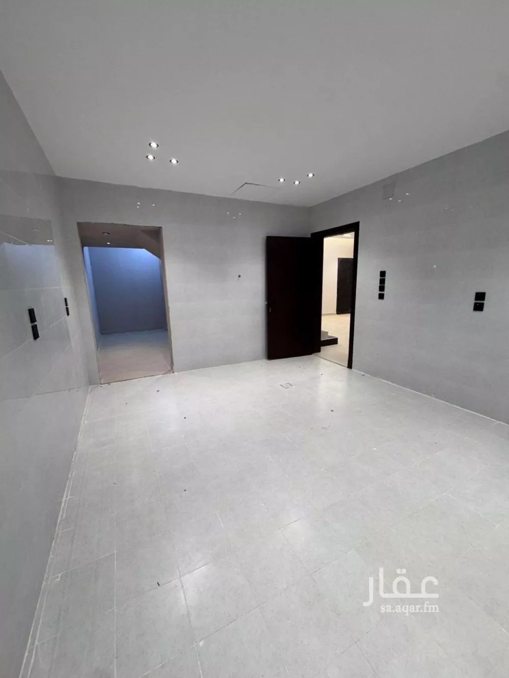 5 bedroom villa in Al Mahdiyyah 8