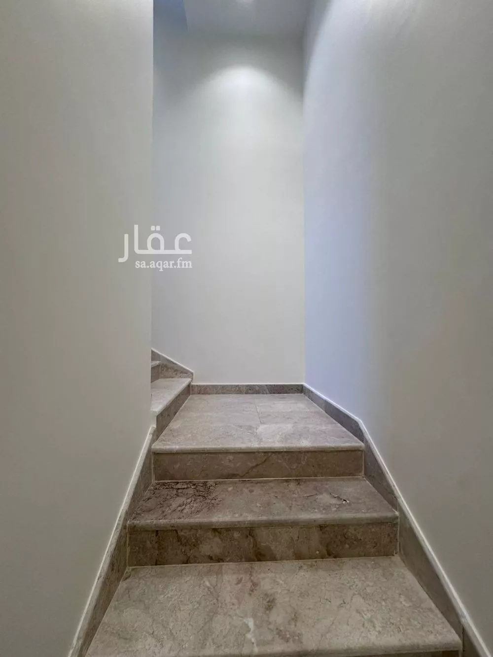 5 bedroom villa in Al Mahdiyyah 15