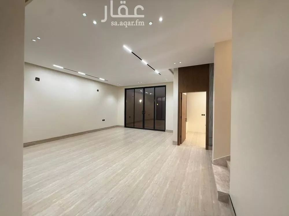 5 bedroom villa in Al Mahdiyyah 5