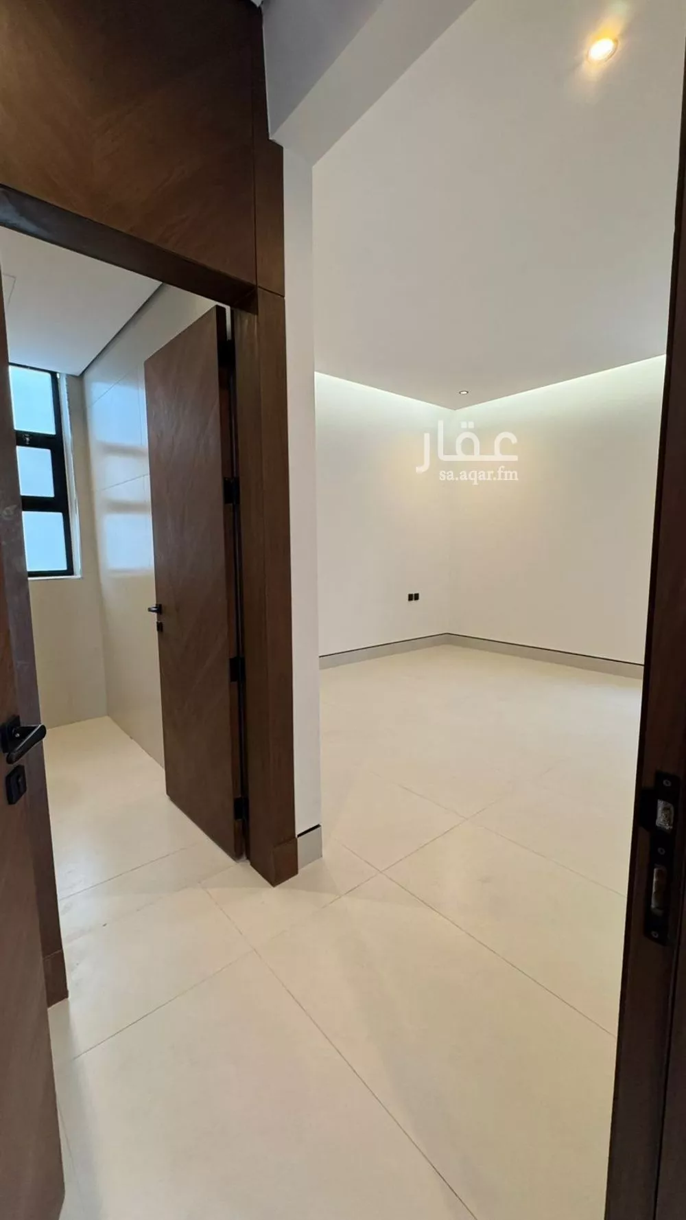 6 bedroom villa in Al Mahdiyyah 3