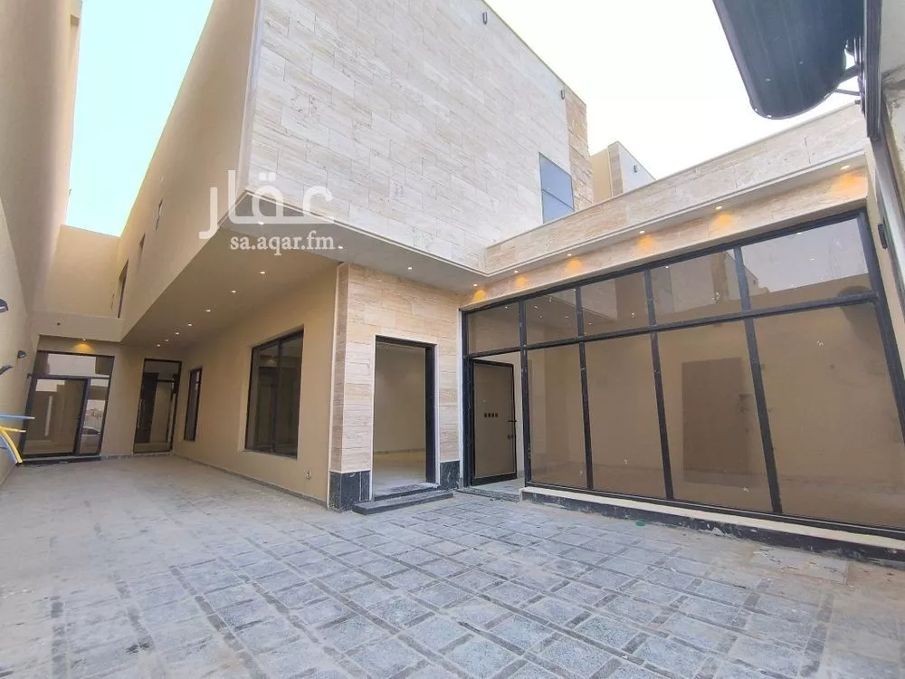 فيلا 10 غرف في طويق 4