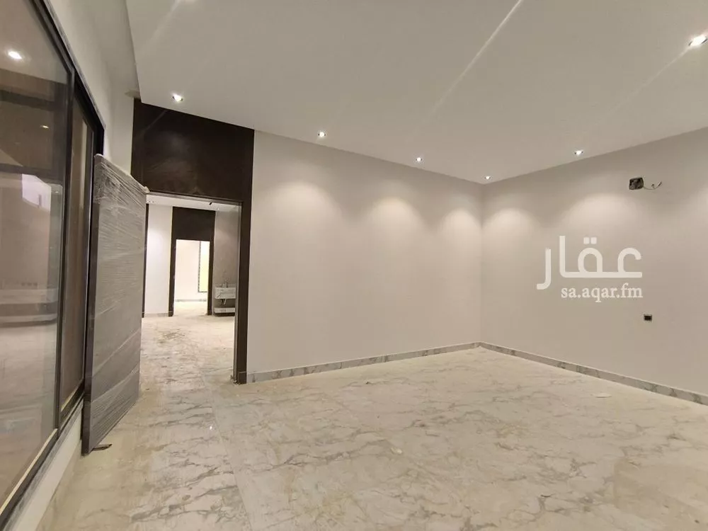 فيلا 10 غرف في طويق 7