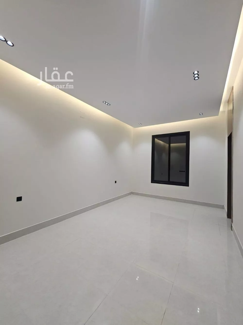 فيلا 6 غرف في طويق 9
