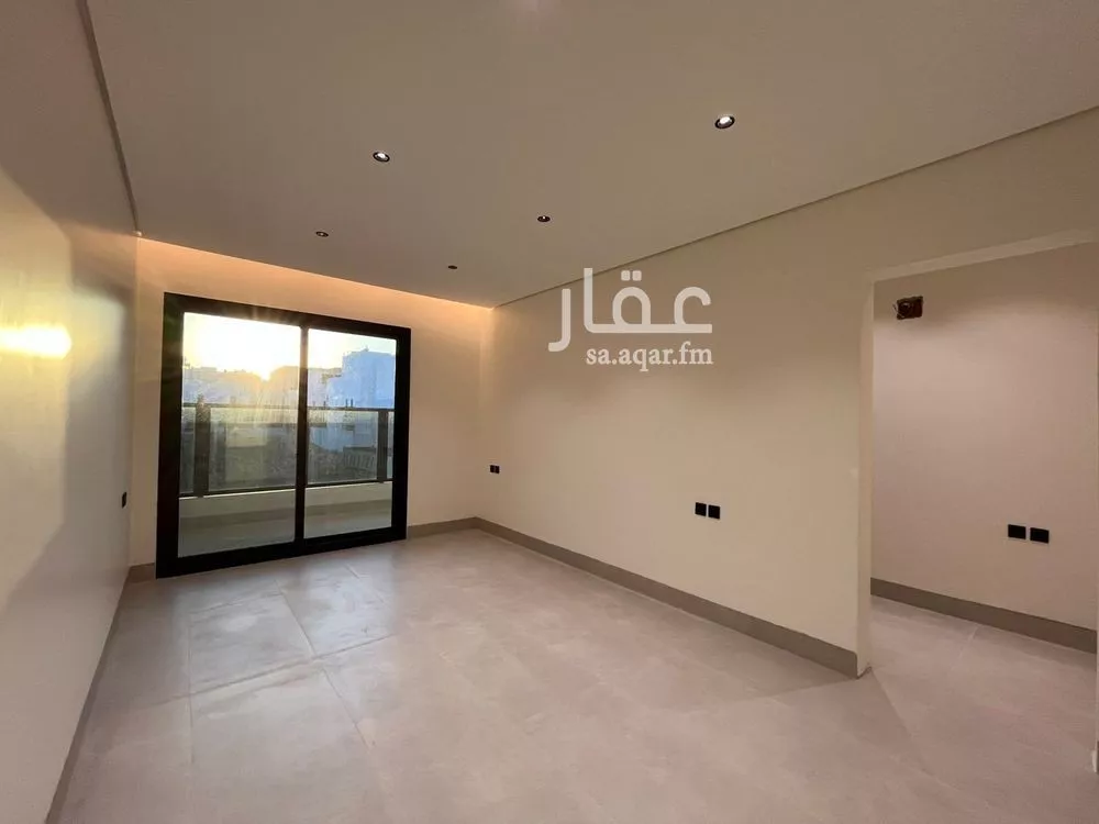 5 bedroom villa in Al Mahdiyyah 11