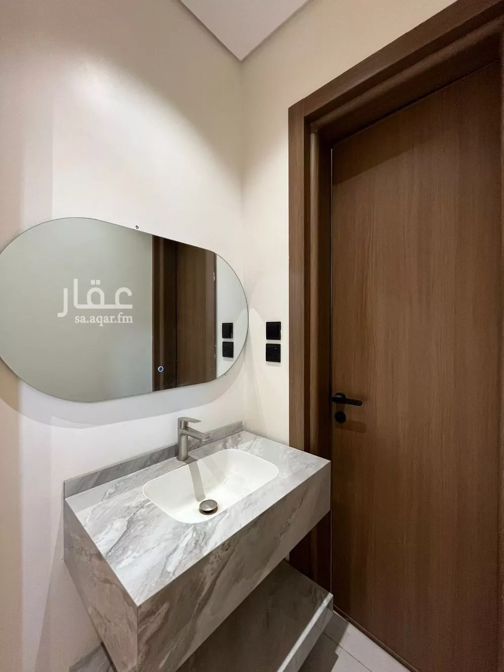 5 bedroom villa in Al Mahdiyyah 4