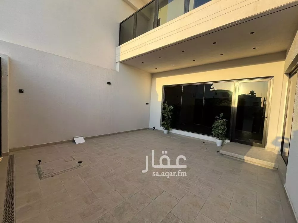 5 bedroom villa in Al Mahdiyyah 7