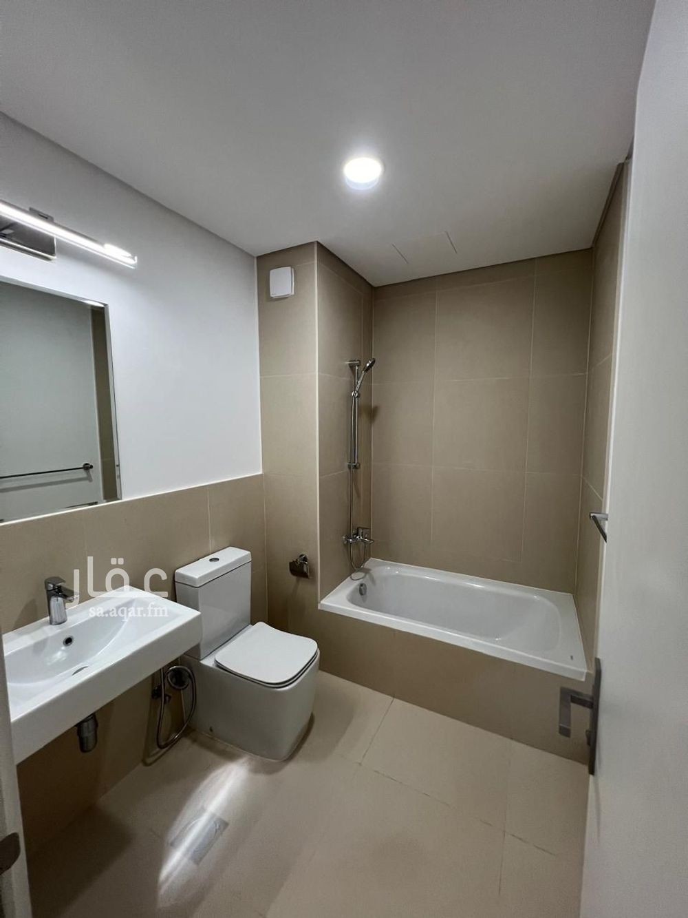 4 bedroom villa in Sidrah, Riyadh 16