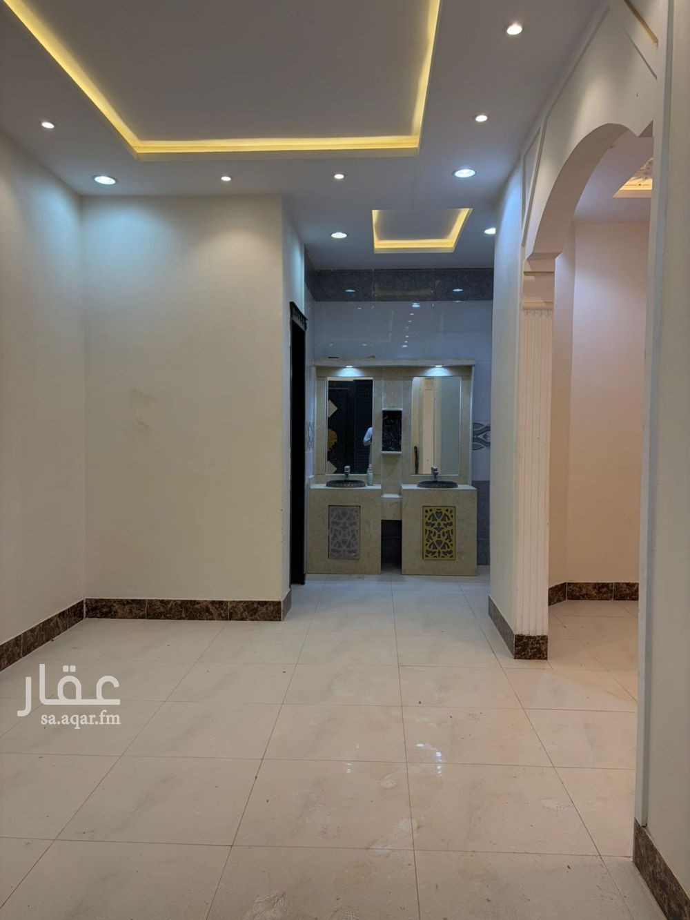 5 bedroom villa in Tuwaiq, Riyadh 5