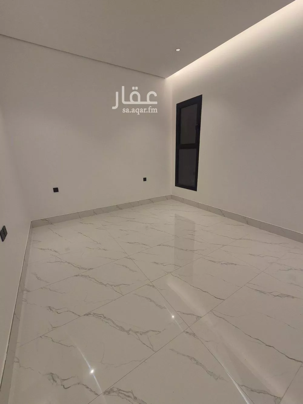 5 bedroom villa in Al Narjis 11