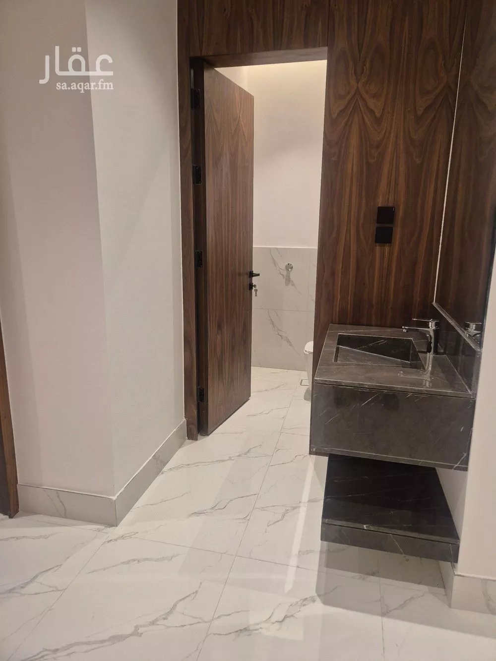 5 bedroom villa in Al Narjis 17