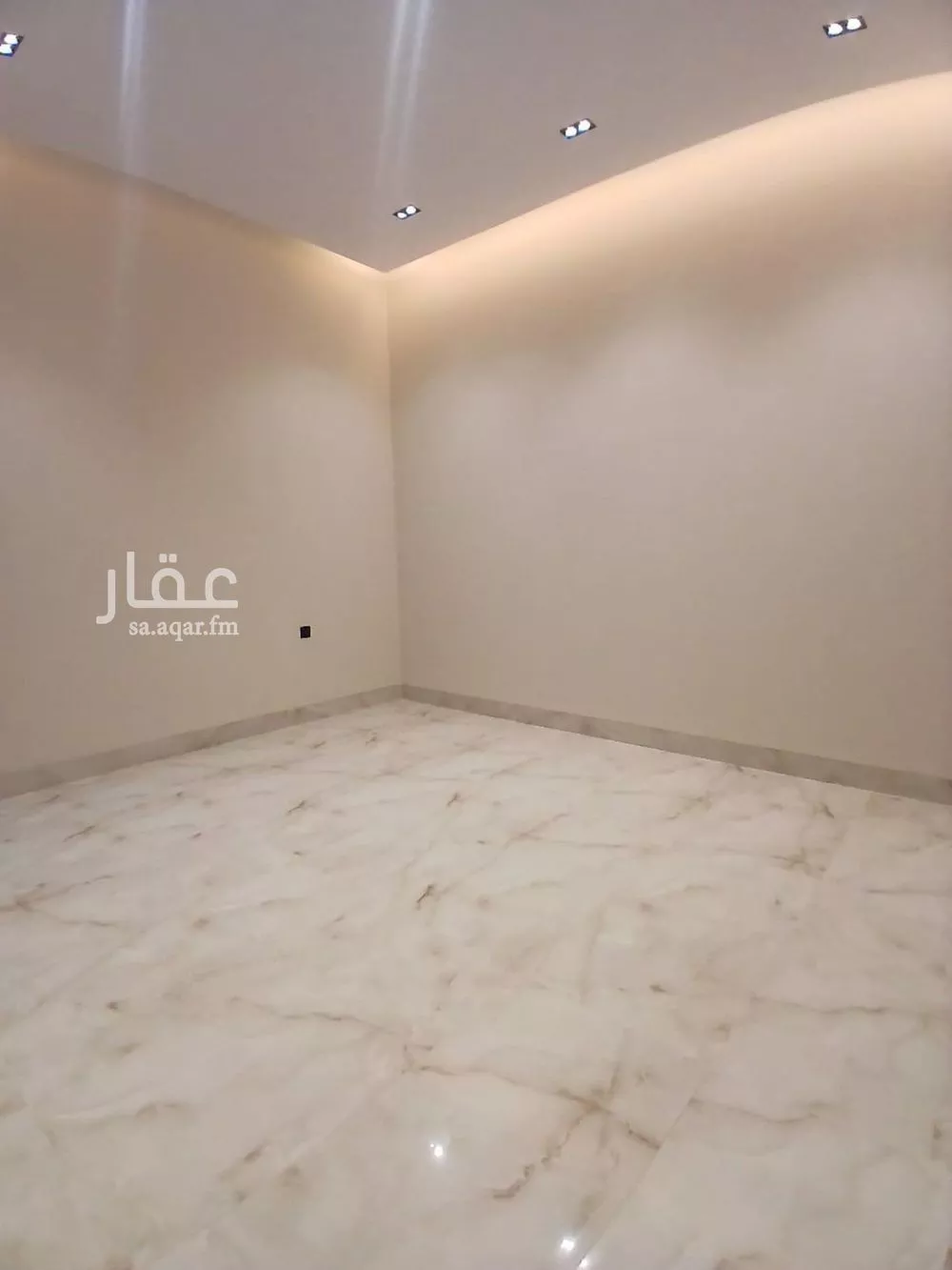 9 bedroom apartment in Ash Sharq 2