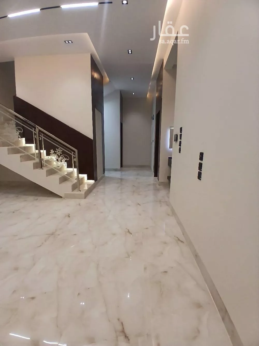 9 bedroom apartment in Ash Sharq 3