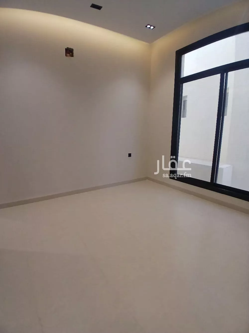 9 bedroom apartment in Ash Sharq 6