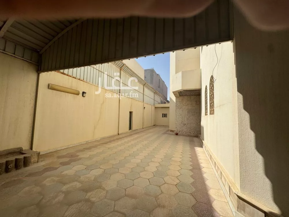 10 bedroom villa in Al Quds 2