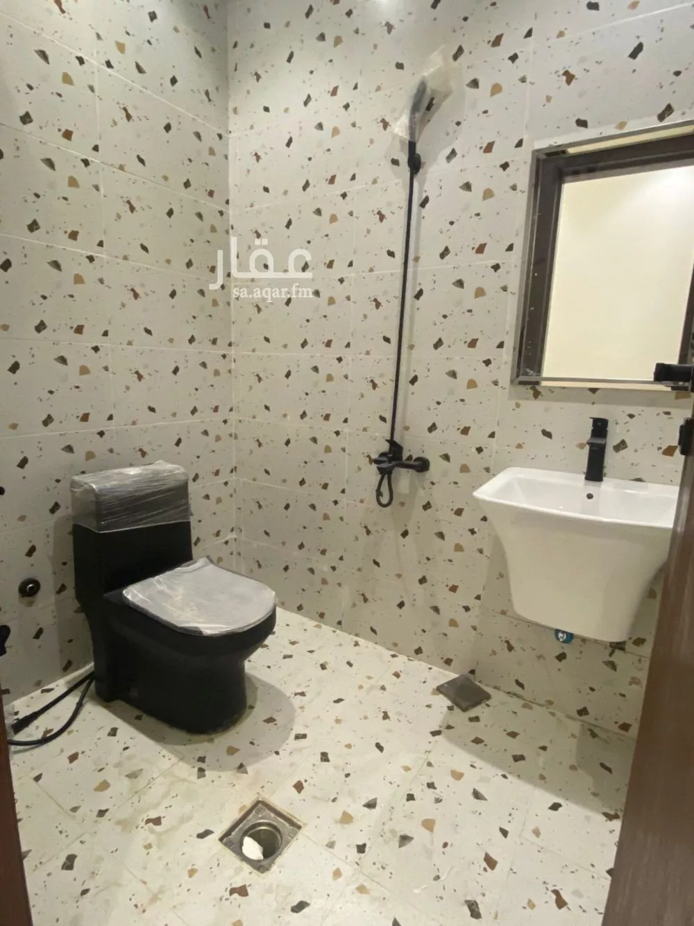 5 bedroom villa in Tuwaiq 15