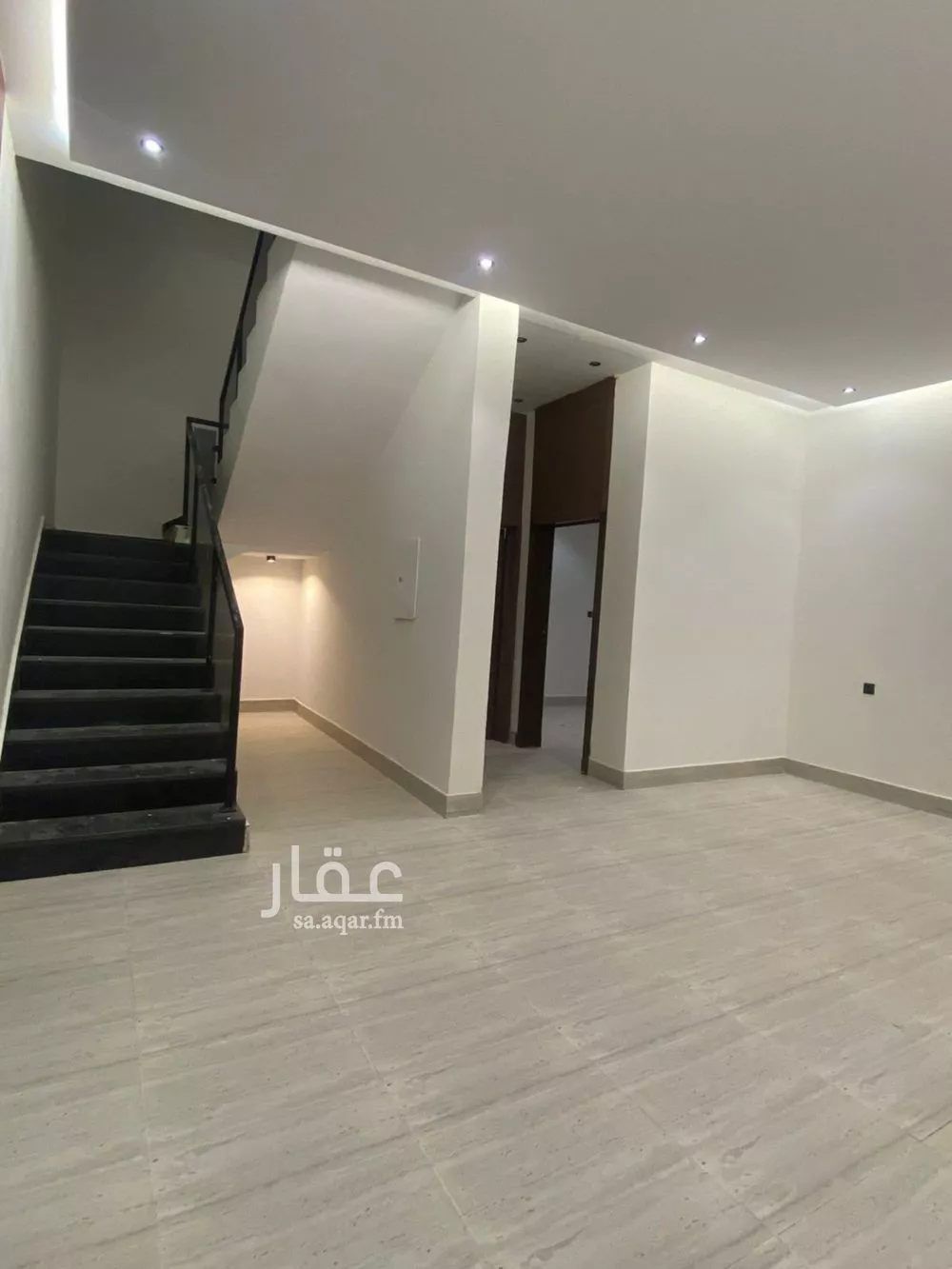 5 bedroom villa in Tuwaiq 4